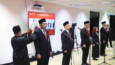 OJK Lantik Sejumlah Pejabat Strategis, Perkuat Pengawasan Sektor Jasa Keuangan