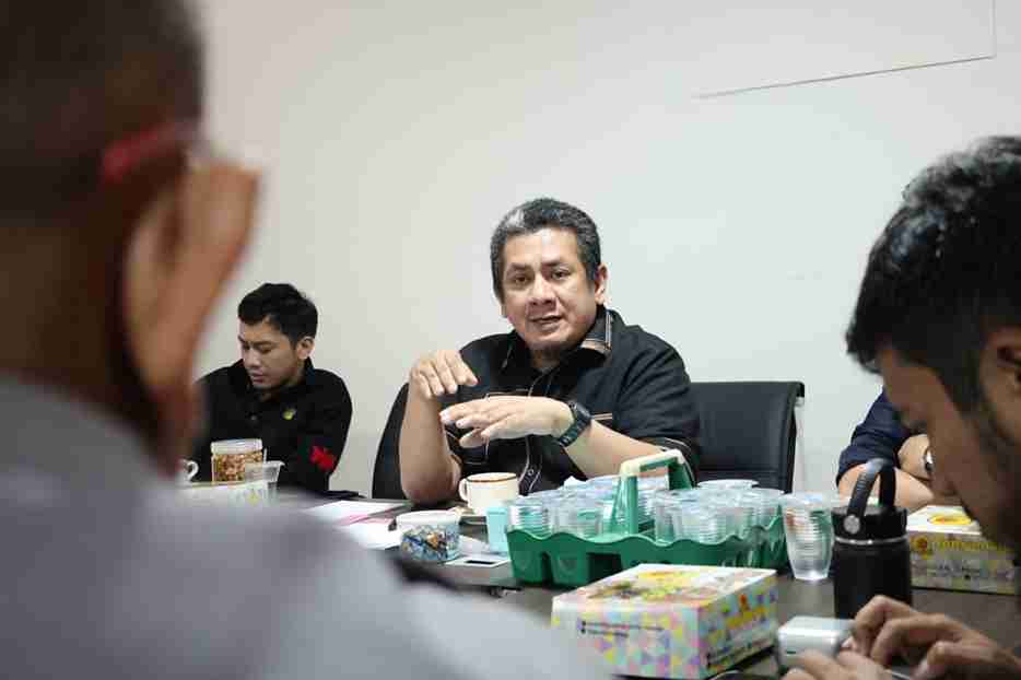 Komisi C DPRD Makassar Gelar Rapat Monev Triwulan I 2026 Bersama SKPD Mitra Untuk Penguatan Kinerja Pembangunan