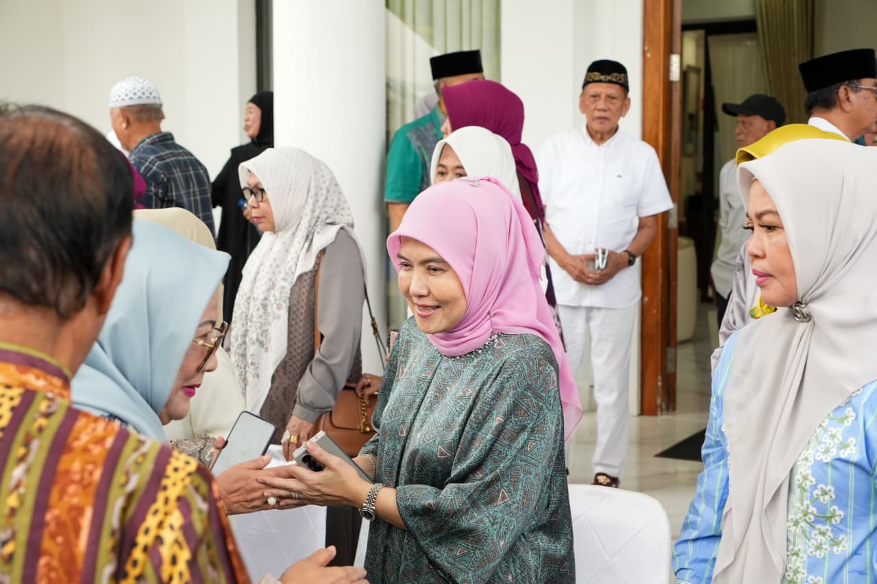 Aliyah Mustika Ilham Gelar Halal Bi Halal Purna Bakti PNS, Tegaskan WFA-WFH Tak Ganggu Pelayanan Publik Makassar