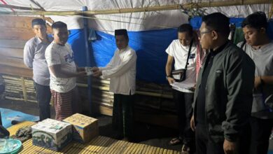 LAZ Hadji Kalla Salurkan Voucher Belanja untuk Korban Kebakaran di Polewali Mandar