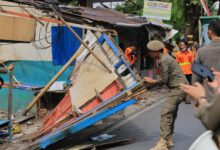 Kecamatan Makassar Tertibkan PKL di Dua Titik, Utamakan Pendekatan Persuasif