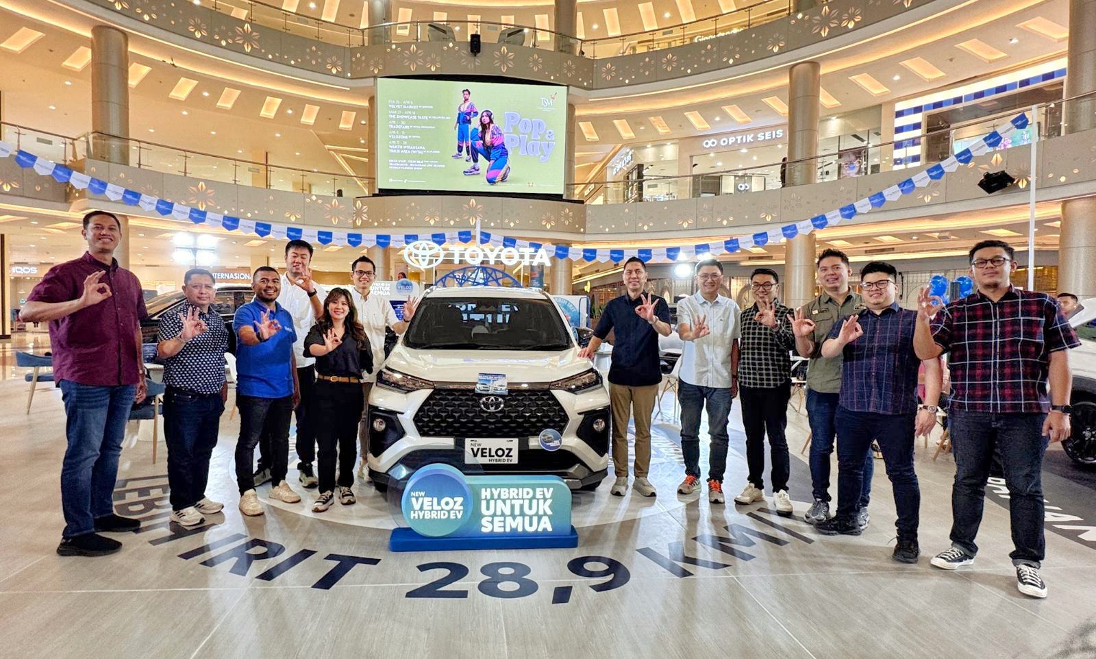 Toyota Space Hadir di Makassar, Tawarkan Pengalaman Interaktif Hybrid EV untuk Semua