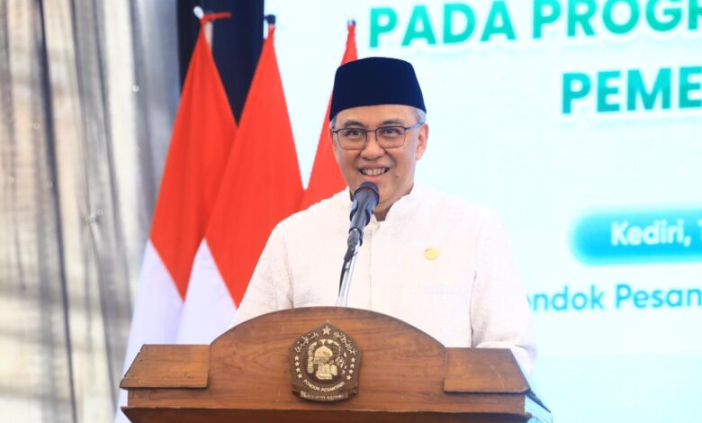 OJK Perkuat Ekosistem Pesantren, Dorong Literasi dan Inklusi Keuangan Syariah di Kediri