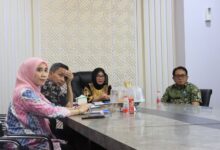 Kepemimpinan dan Amanah Rakyat, Wabup Lutim Ikuti Talkshow Nasional Via Zoom