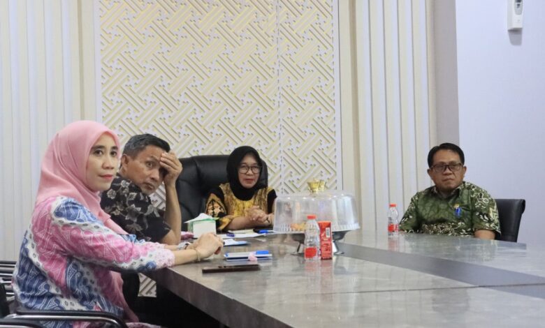 Kepemimpinan dan Amanah Rakyat, Wabup Lutim Ikuti Talkshow Nasional Via Zoom