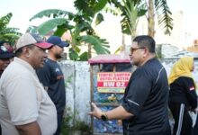 Wali Kota Makassar Isi WFH Bersama SKPD Pantau Jumat Bersih di Wajo dan Ujung Tanah