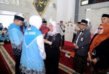 Lepas 387 JCH Kloter Pertama, Bupati Gowa Titip Doa Untuk Kemajuan Daerah