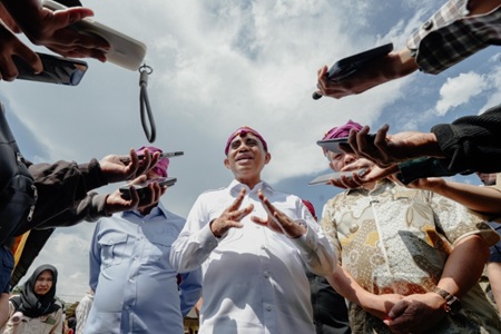 Gubernur Anwar Hafid Perlebar Jalan Boladangko–Banggaiba