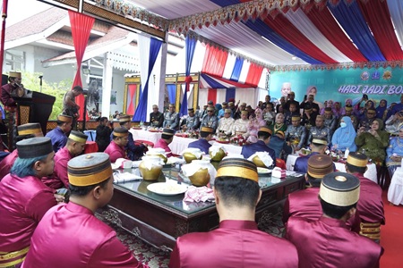 Pemkab Luwu Timur Hadiri Puncak Hari Jadi Bone ke-696