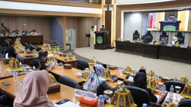 Wabup Puspawati Hadiri Paripurna LKPJ, Fraksi DPRD Apresiasi Capaian Pemda Lutim 2025