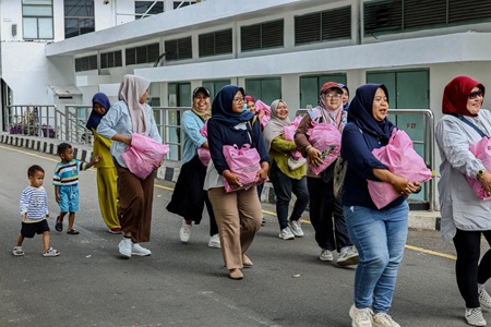 Perkuat Ketahanan Ekonomi Keluarga, Pertamina Sebar 118 Ribu Paket Sembako