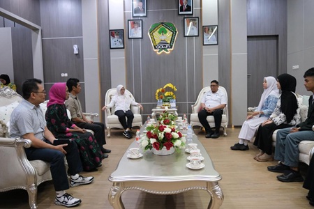 Percepat Peningkatan Kualitas SDM, Pemkab Gowa Berangkatkan Tiga Pelajar Terbaik ke Universitas Sampoerna