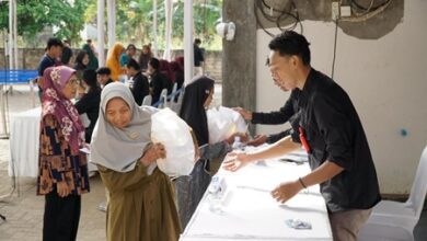 Pertamina Bantu Masyarakat Prasejahtera Penuhi Kebutuhan Pokok melalui Pasar Murah