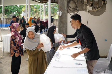 Pertamina Bantu Masyarakat Prasejahtera Penuhi Kebutuhan Pokok melalui Pasar Murah