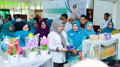 Wagub Sulsel Perkuat UMKM Perempuan Wajo, Bangun Ekonomi Keluarga Berbasis Budaya