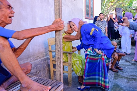 Wagub Fatmawati Kunjungi PPSLU Parepare, Tegaskan Kepedulian untuk Lansia
