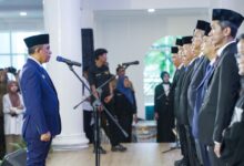 Dorong Inovasi dan Pelayanan Maksimal, Gubernur Anwar Hafid Lantik 40 Eselon II dan Fungsional Pemprov Sulteng
