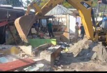 Pemkot Makassar Tertibkan 178 Lapak PKL di Mariso, Utamakan Pendekatan Humanis