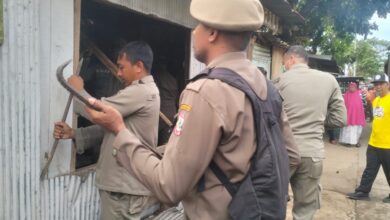 Pemkot Makassar Tertibkan 16 Lapak di Fasum Barawaja, Akses Jalan Kembali Difungsikan