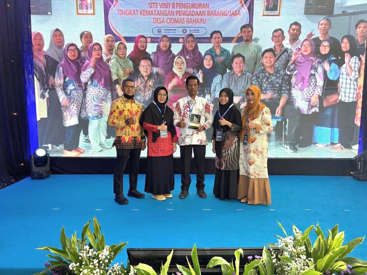 Pakatto Raih Penghargaan Desa Matang Pengadaan sari LKPP RI