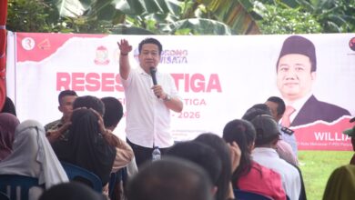 Reses di Tallo William Laurin Serap Aspirasi Masyarakat Terkait Air Bersih, Banjir, dan Sampah