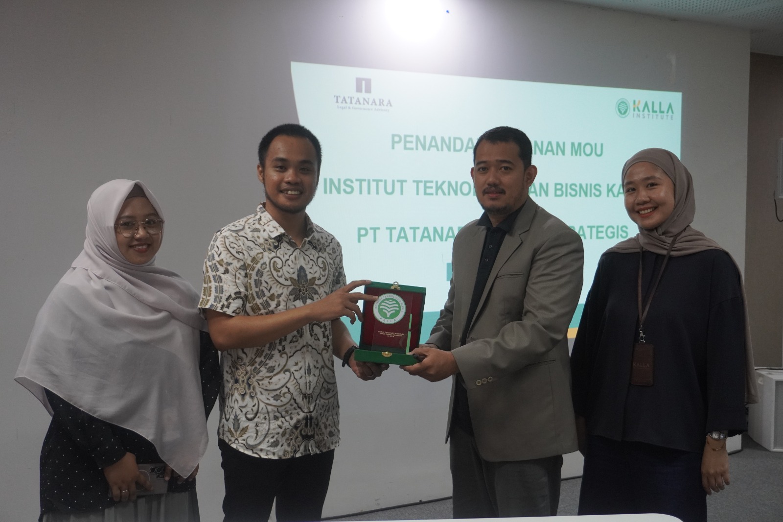 Kalla Institute Gandeng PT Tatanara Logos Strategis, Perkuat Aspek Hukum Bisnis Mahasiswa