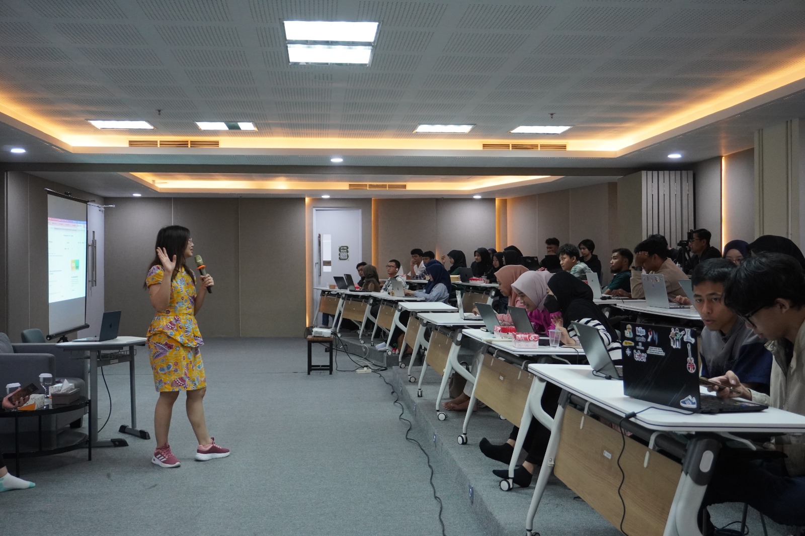 Kalla Institute Bekali Mahasiswa Kompetensi AI dan Smart Technology Hadapi Era Digital