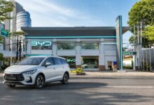 BYD M6 DM Resmi Meluncur di Indonesia, MPV Hybrid Super Irit 65 Km/Liter Kini Bisa Dipesan