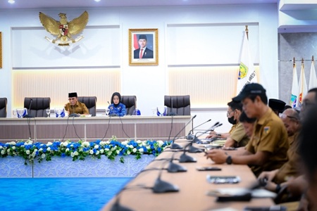 Gubernur Sulteng Tegaskan Penyelesaian Hak Honorer, Pemprov Finalisasi Data Pembayaran