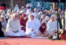 Salat Iduladha di RTH Syekh Yusuf, Bupati Gowa Ajak Warga Perkuat Kepedulian dan Persatuan