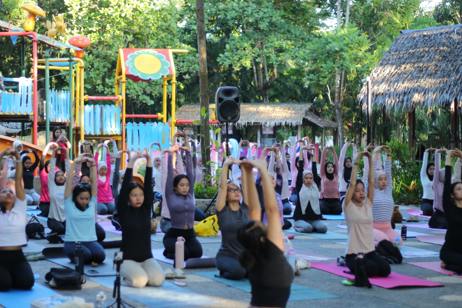 Padukan Olahraga dan Alam, BWP Nature Yoga 2026 Sukses Sedot Ratusan Peserta