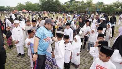 Pemkab Gowa Perkuat Syiar Islam, Darmawangsyah Muin Buka Jalan Sehat Pawai Muharram 1448 Hijriah