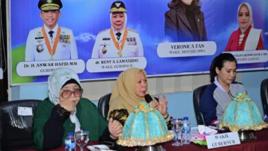 Wagub Reny Ajak Ayah Lebih Akitf Mengasuh