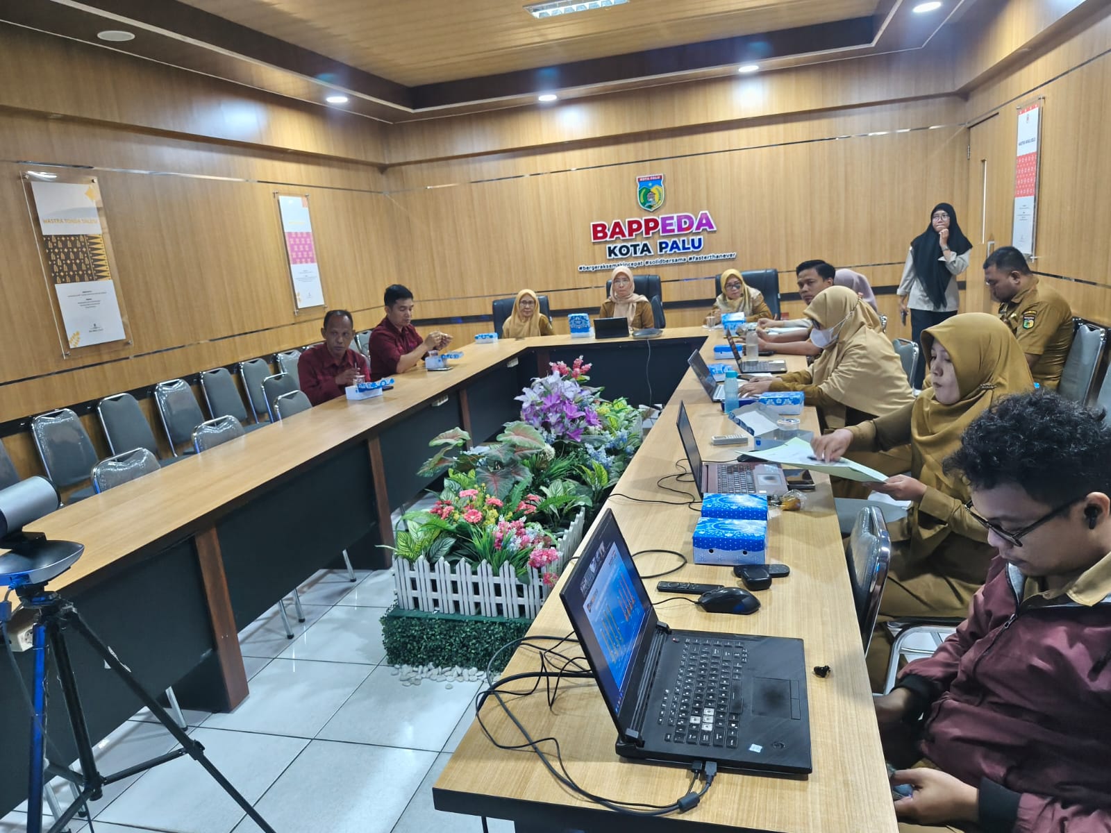 Bappeda Kota Palu Kick Off Bimtek Penginputan dan Pengukuran IPKD TA 2025