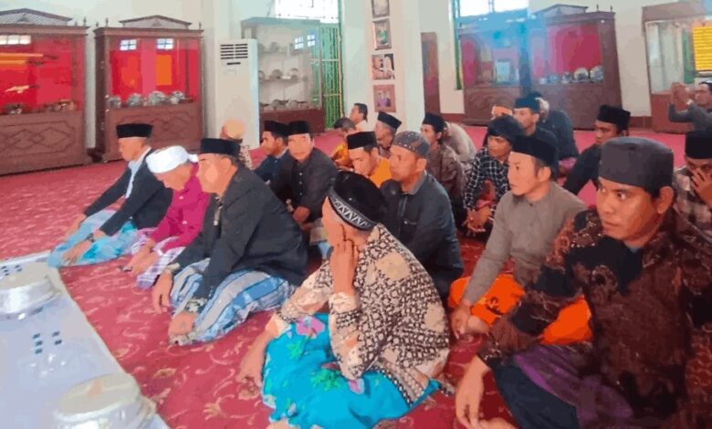 Konflik Lahan Berlarut, Petani Laoli di Luwu Timur Kini Mengetuk Pintu Kedatuan Luwu