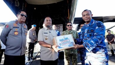 Gubernur Sulsel bersama Forkopimda Kirim Kurang Lebih 30 Ton Bantuan Kemanusiaan untuk Korban Gempa NTT