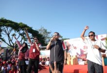 Jalan Sehat Bareng Warga, Munafri Titip Pesan untuk Jaga Kebersihan Makassar