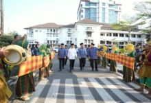 1.157 Peserta dari 38 Provinsi dan 79 Kementerian-Lembaga Ikuti Defile MTQ KORPRI di Makassar
