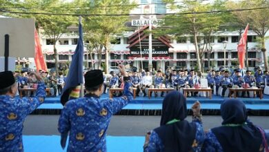 Defile Kafilah MTQ VIII KORPRI Nasional Resmi Dilepas di Balai Kota Makassar