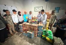 Gerindra Makassar Bantu Korban Kebakaran Asrama Kodam Mattoanging