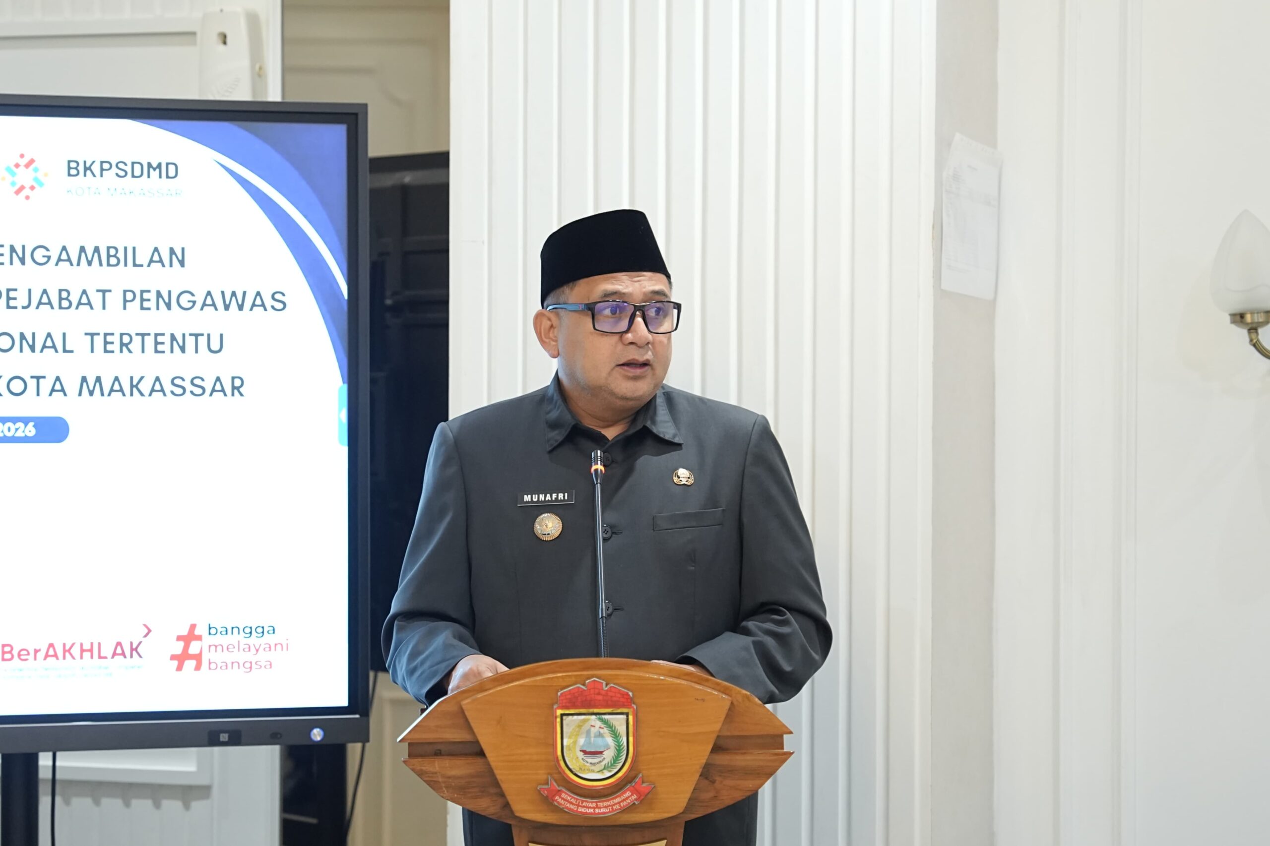 Lantik Pejabat Fungsional, Wali Kota Appi Tekankan Pelayanan Publik Tak Boleh Sekadar Seremonial