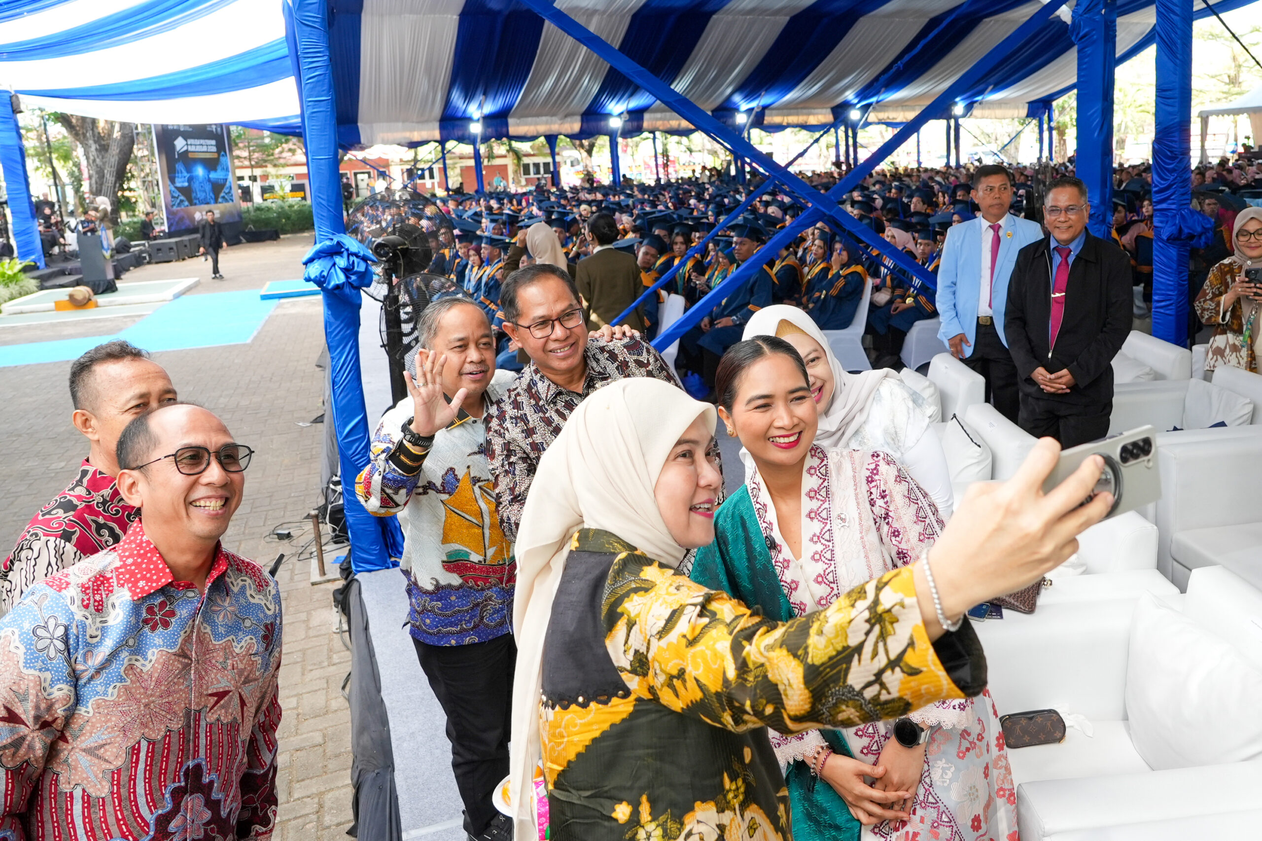 Wawali Makassar Aliyah Mustika Hadiri Wisuda Poltekpar Makassar 2026