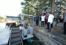 Munafri Pimpin Bersih-Bersih Kanal, Tekankan Kebersihan Harus Jadi Kebiasaan
