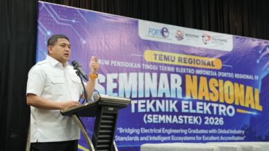 Munafri Tantang Lulusan Teknik Elektro Ciptakan Lapangan Kerja di Makassar