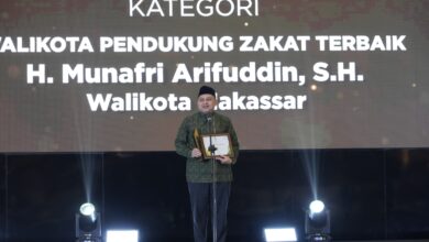 Dukung Pengelolaan Zakat Terbaik, Wali Kota Appi Raih Penghargaan Nasional dari Baznas RI