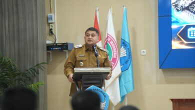 Munafri Tekankan Profesionalitas Guru di Era Digital, AI Jadi Tantangan Pendidikan