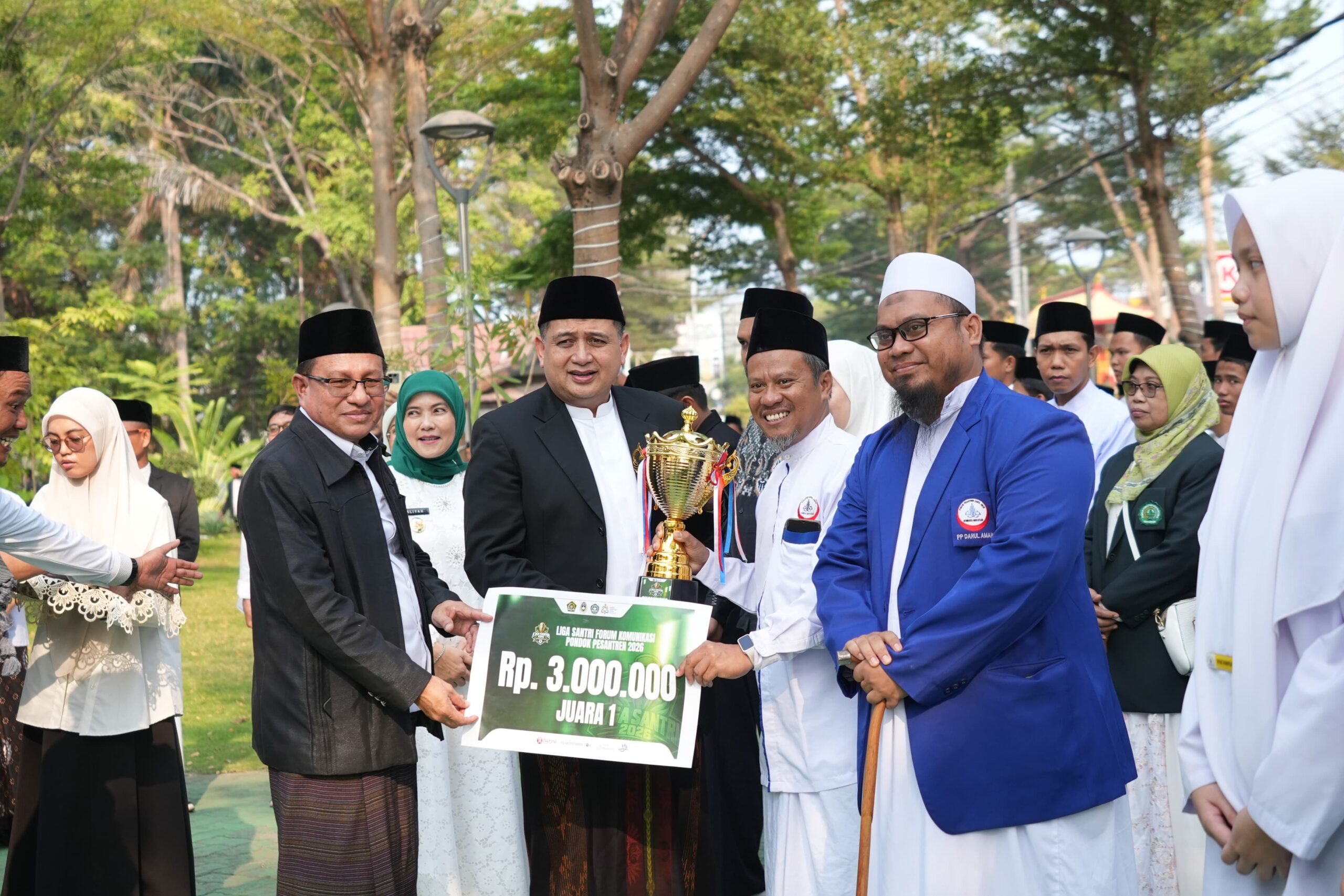 Pimpin Upacara Hari Santri 2026, Munafri: Santri Punya Peran Strategis Bangun Negeri