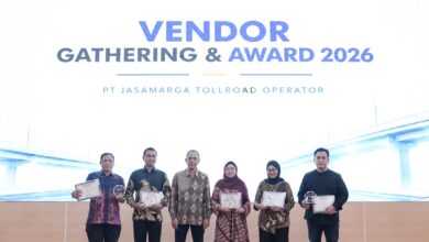 Kalla Transport & Logistic Raih Predikat Vendor Berkinerja Baik dari JMTO