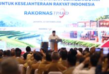 OJK dan Prabowo Siapkan Akses Pembiayaan Rp400 Triliun untuk Rakyat