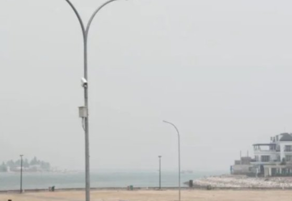 Cegah Dampak Kabut Asap, DPRD Makassar Minta Pemkot Segera Terbitkan Edaran Wajib Pakai Masker